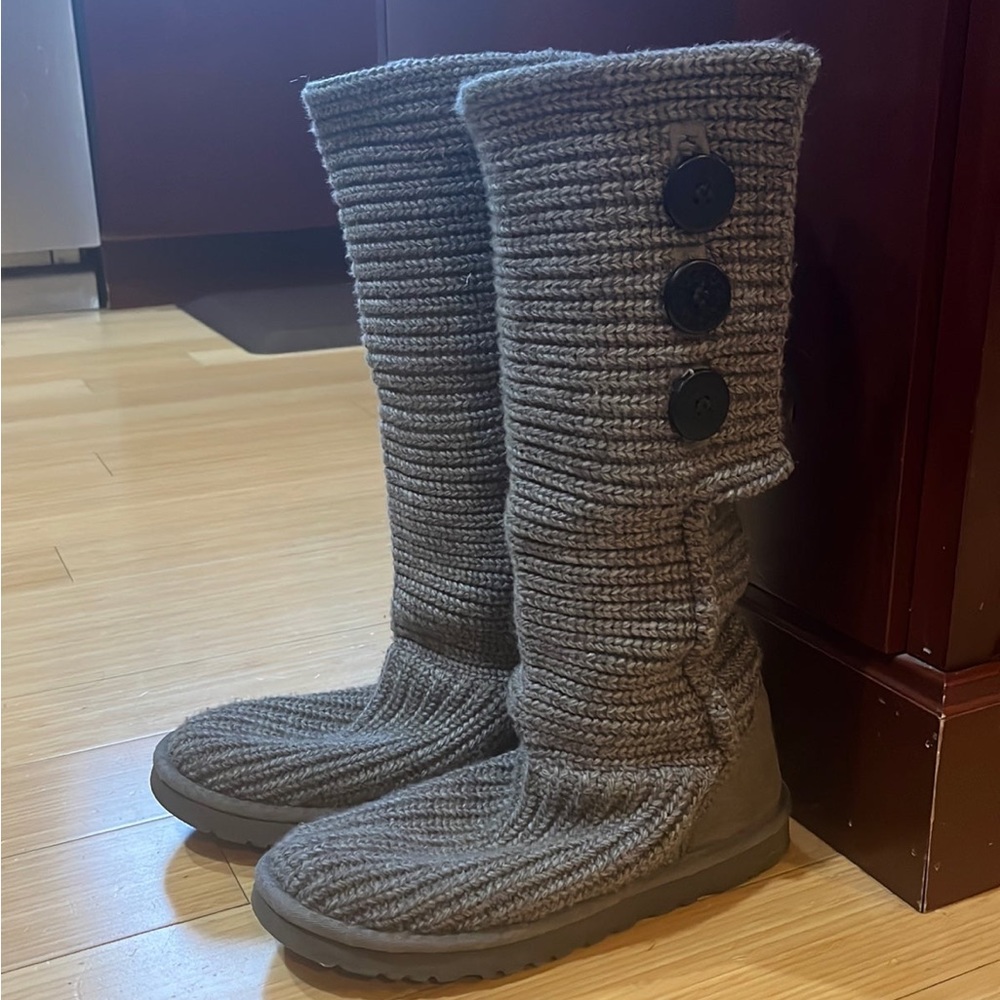 UGG CARDI BOOT